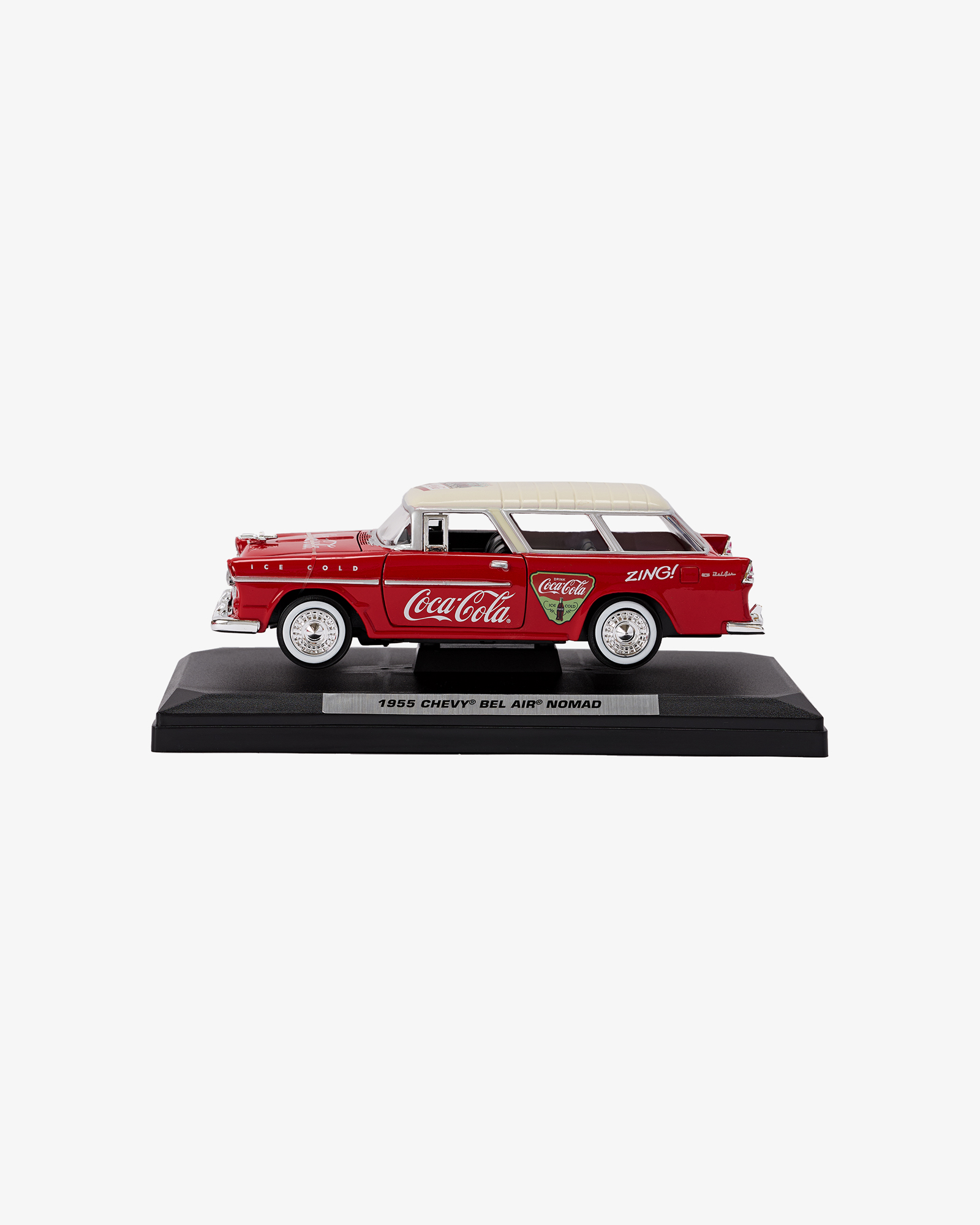 Motor City Classics — Машинка литая коллекционная Die-сast модель по лицензии Coca-Cola 1955 Chevy Bel Air Nomad, масштаб